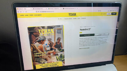Boutique due Tchak, avec le numéro 27 affiché