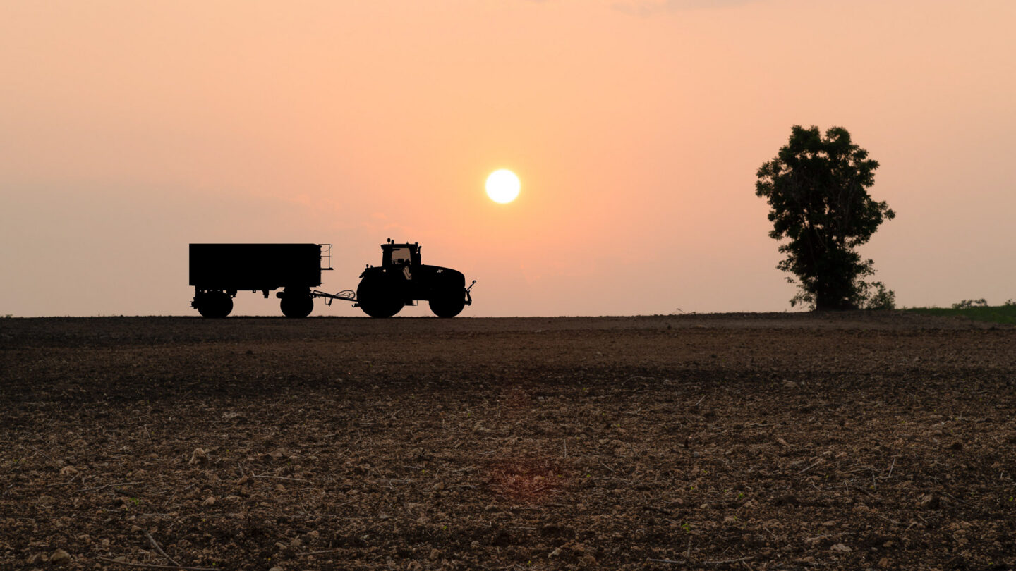 « Ce n’est pas l’écologie qui étouffe les agriculteurs et les agricultrices »